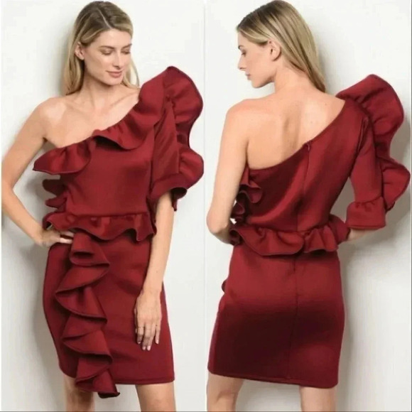 BURGUNDY RUFFLED DETAILS DRESS - Picture 1 of 4